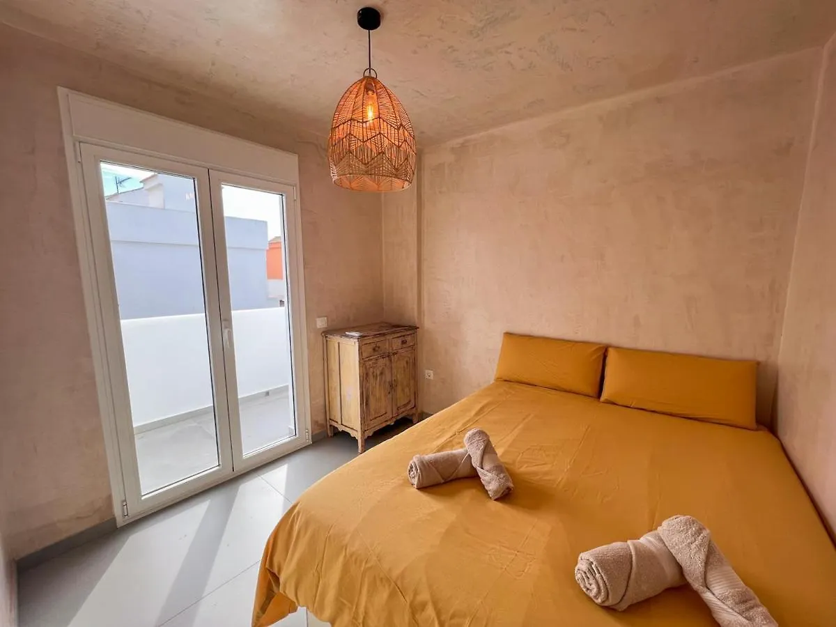 Tarifa Cozy House - Minimaliste Villa